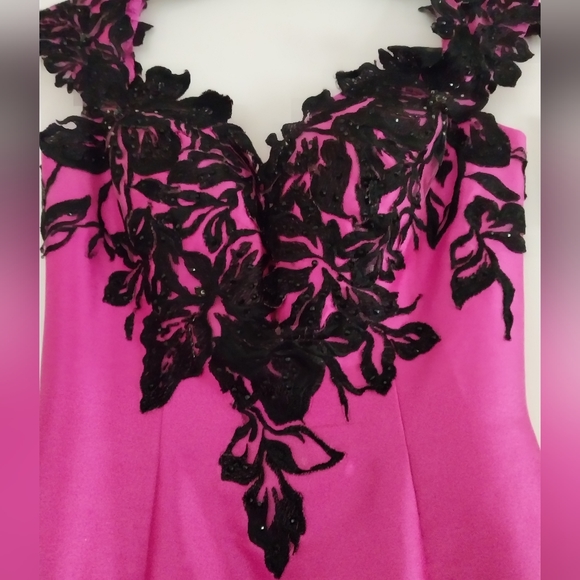 Mon Cheri Dresses & Skirts - 💢SALE💢 Mon Cheri Designer Ellie Wilde NWT
